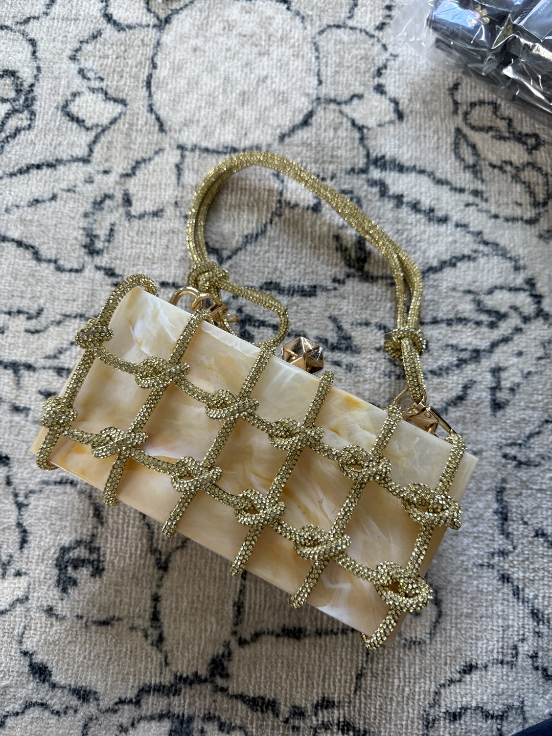 GG42912 Sparkle Roped Bag