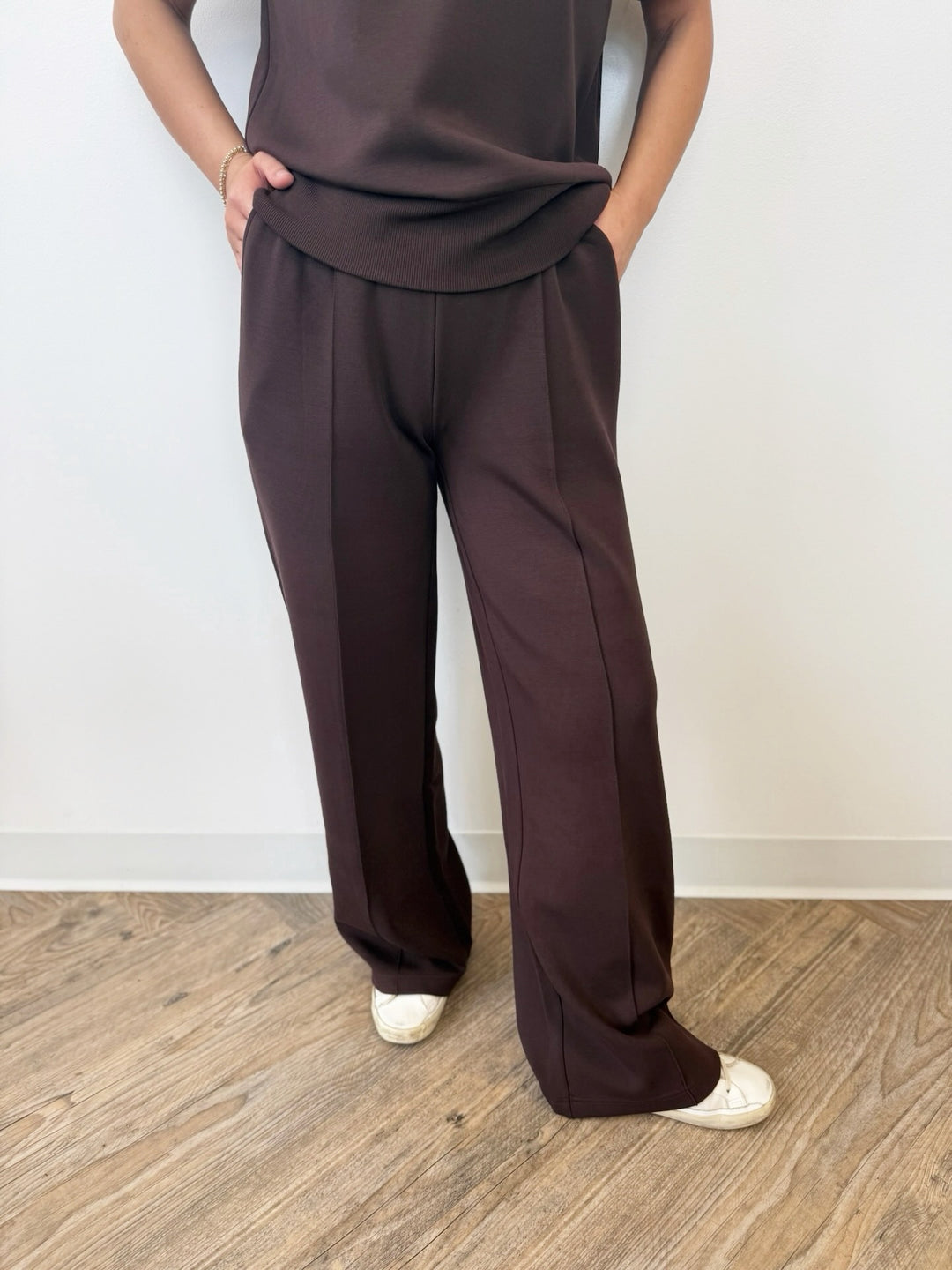 Varley The Wide Leg Pant with 30" Inseam