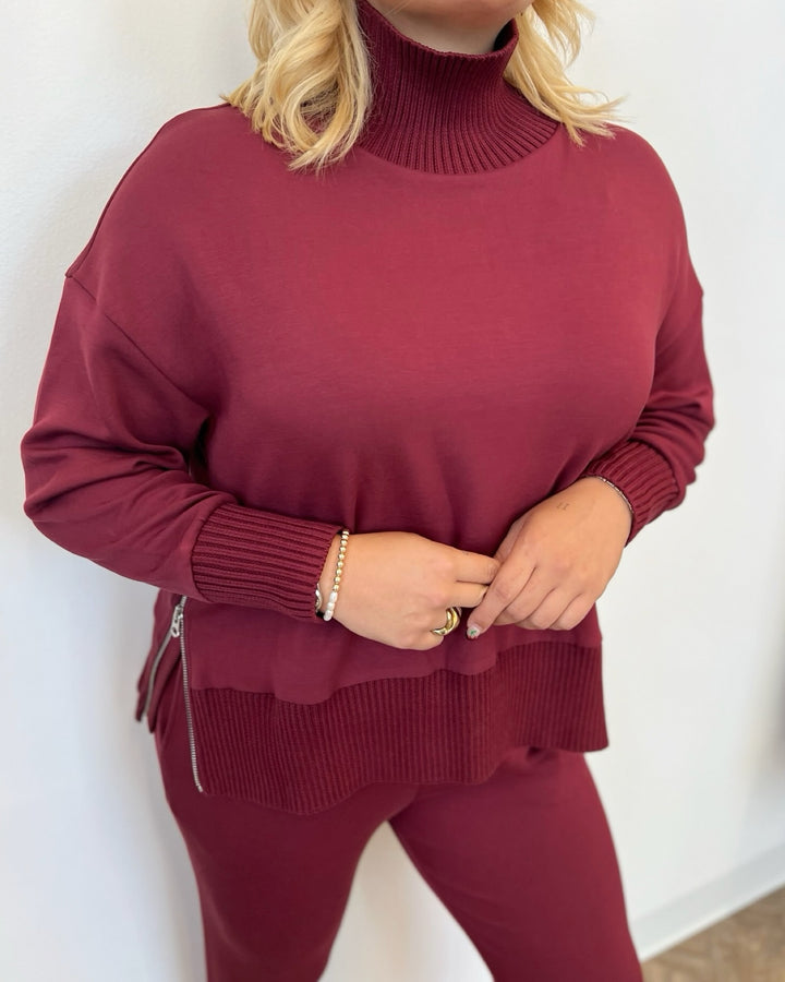 Maisie Oversized Turtle Neck Sweatshirt