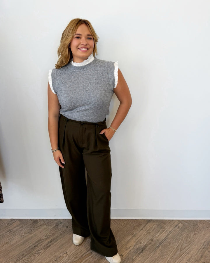 Pireo Short Sleeve Knit with Ruffle Trim