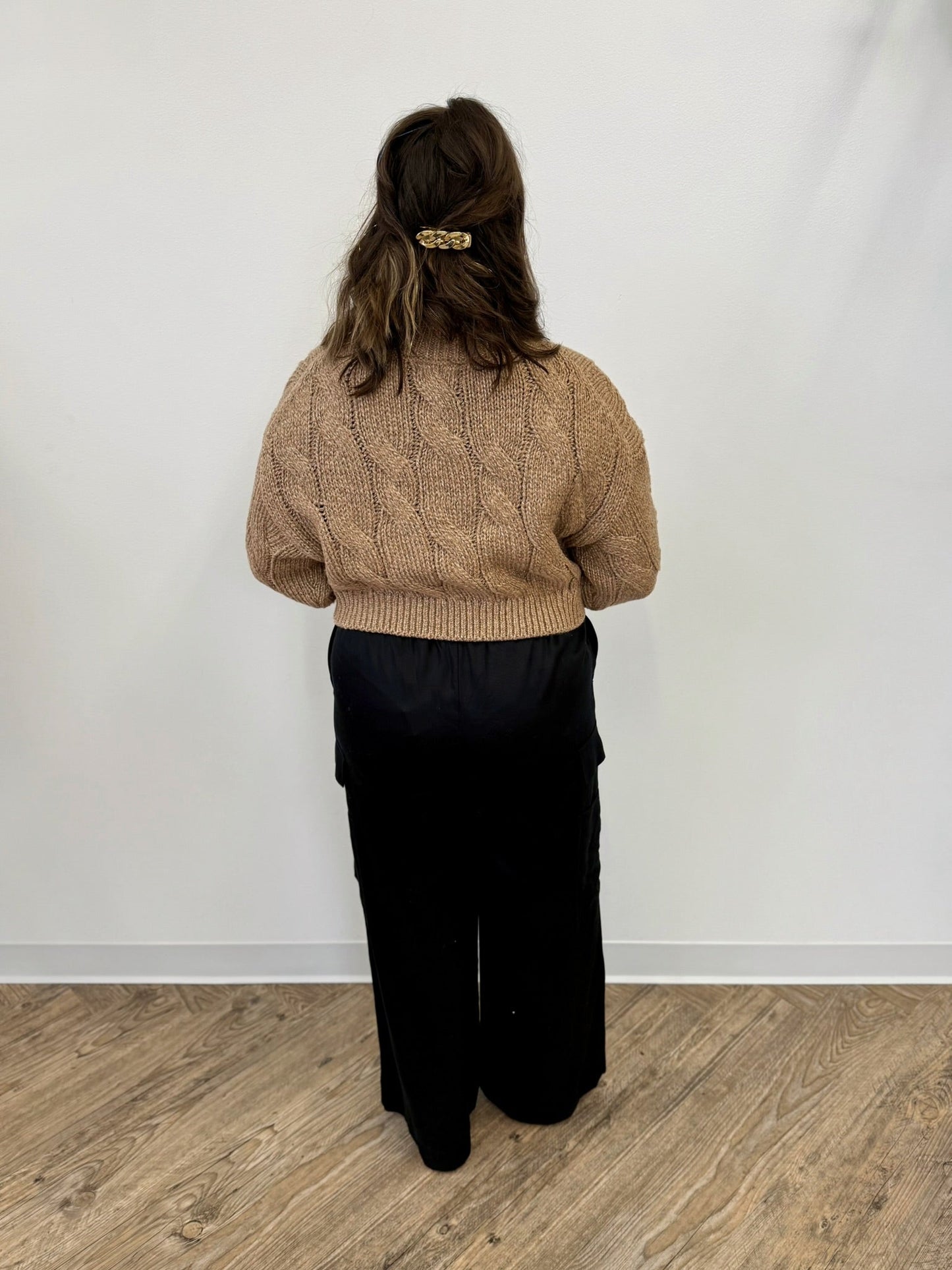 Anaiis Cropped SweaterSweater