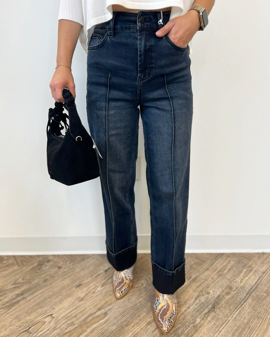Aria Cropped Straight DenimDenim Jeans