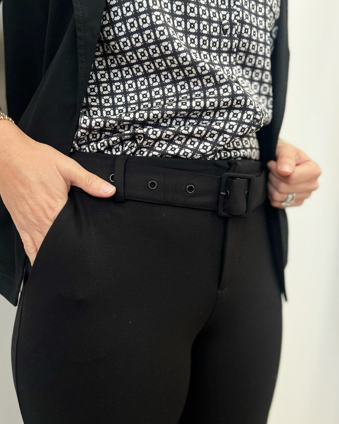 Arie Belted Wide Leg TrouserLM4717M42