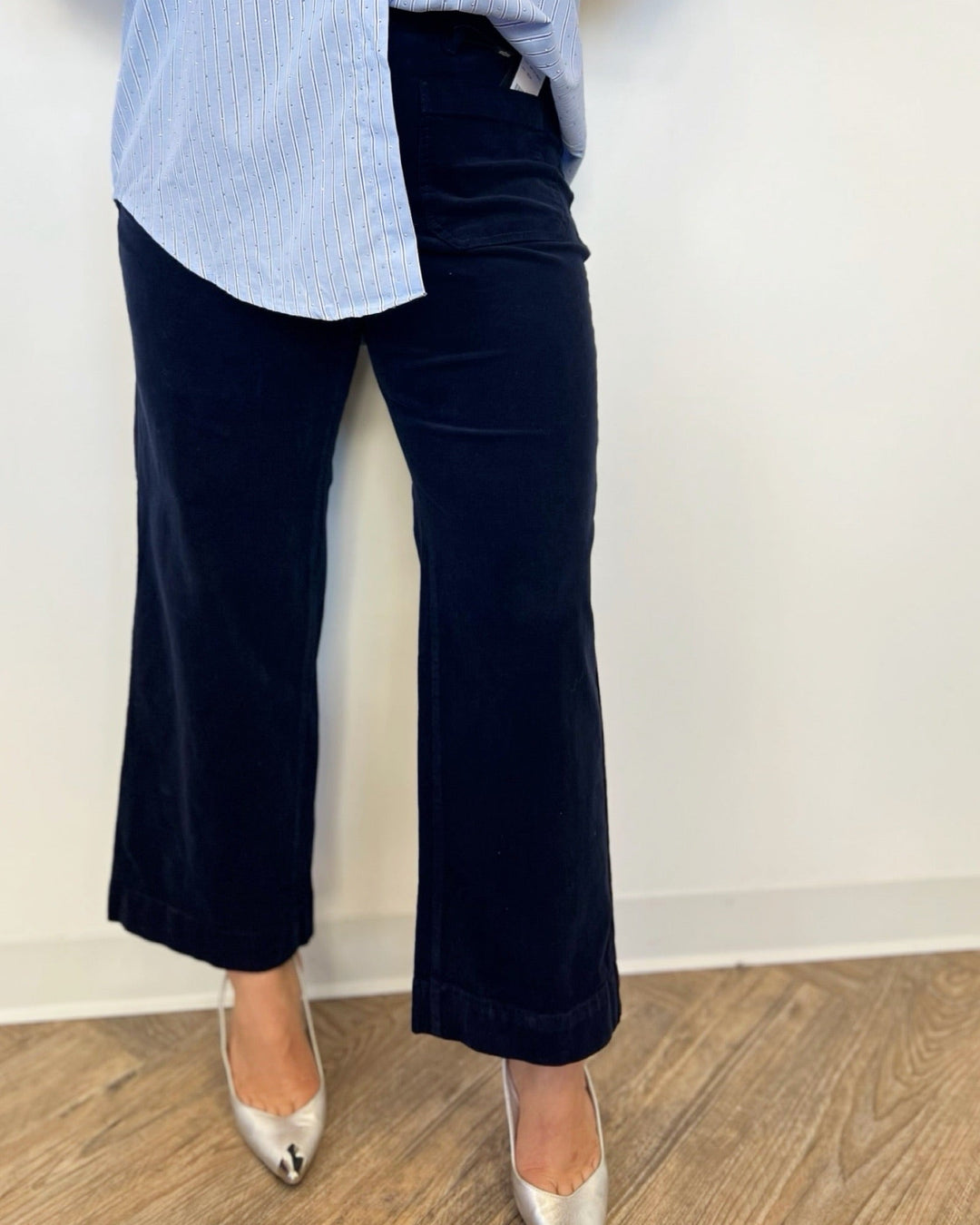 Aziel Cropped Corduroy PantsLM4657CD7