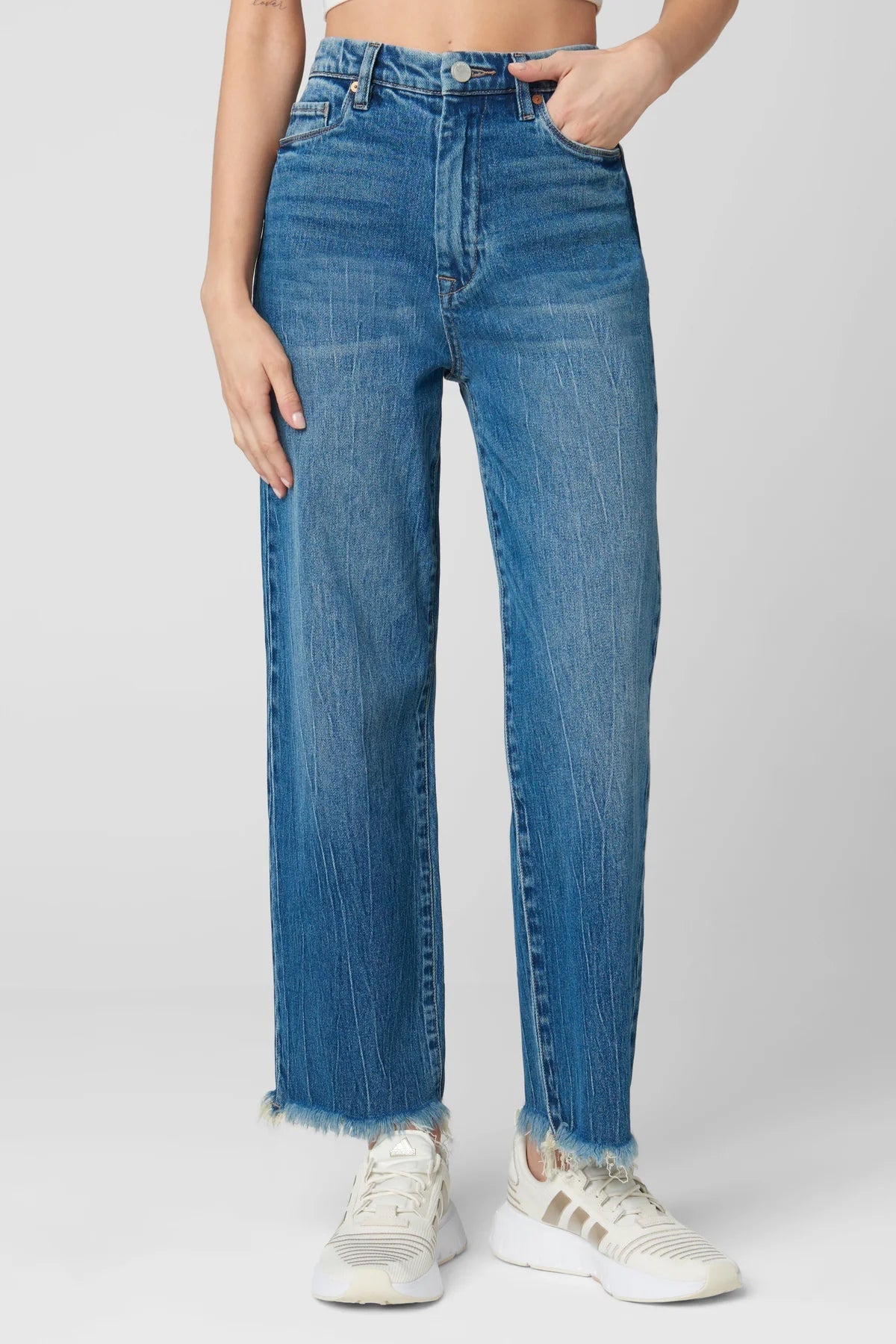 Blank NYC Baxter High Rise Straight Leg Denim in First Kissdenim