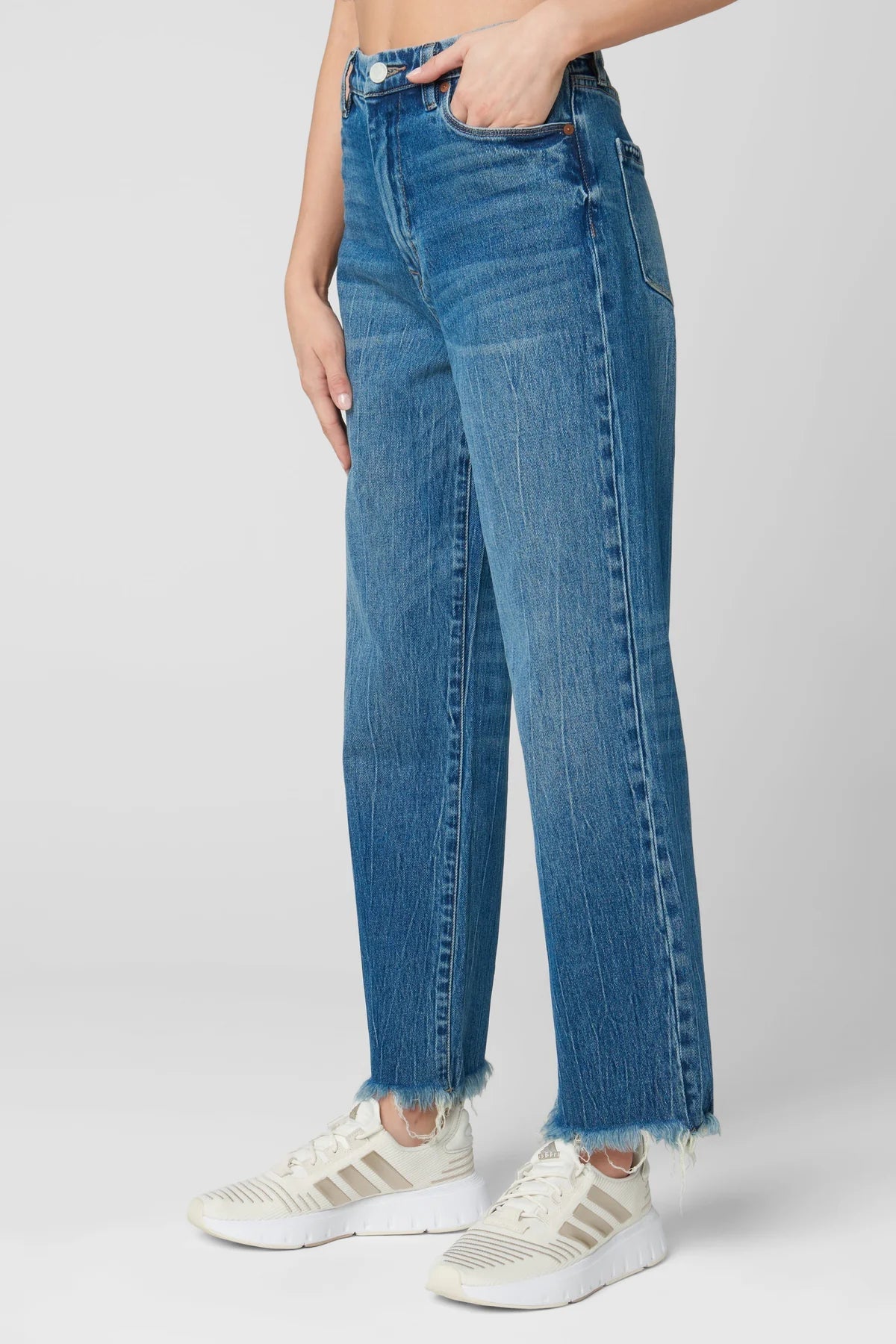 Blank NYC Baxter High Rise Straight Leg Denim in First Kissdenim