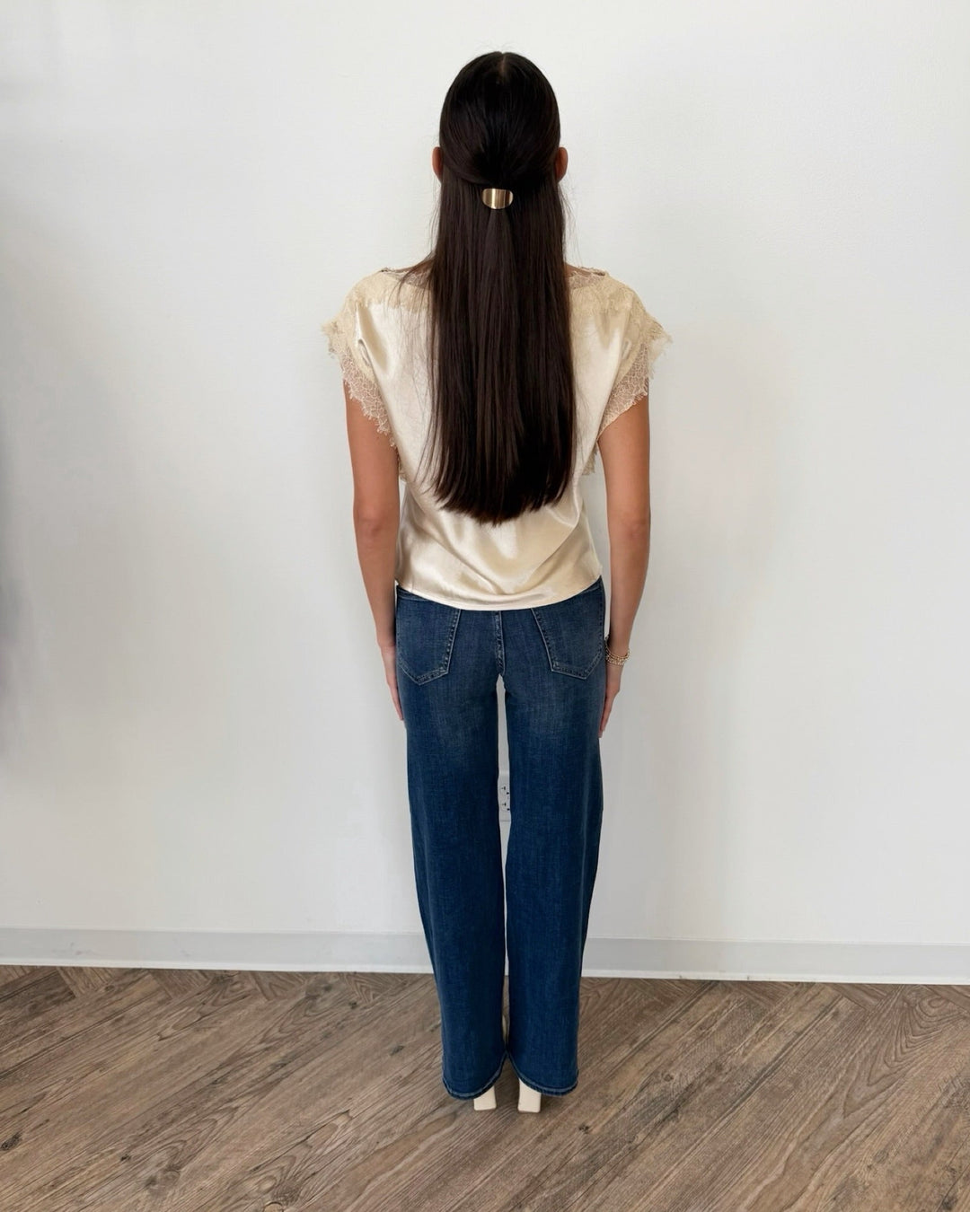 Chris Lace Trim Topshort sleeve top