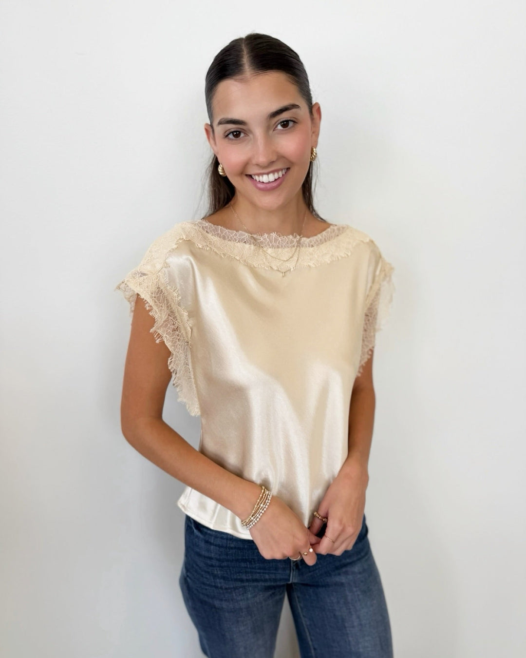 Chris Lace Trim Topshort sleeve top