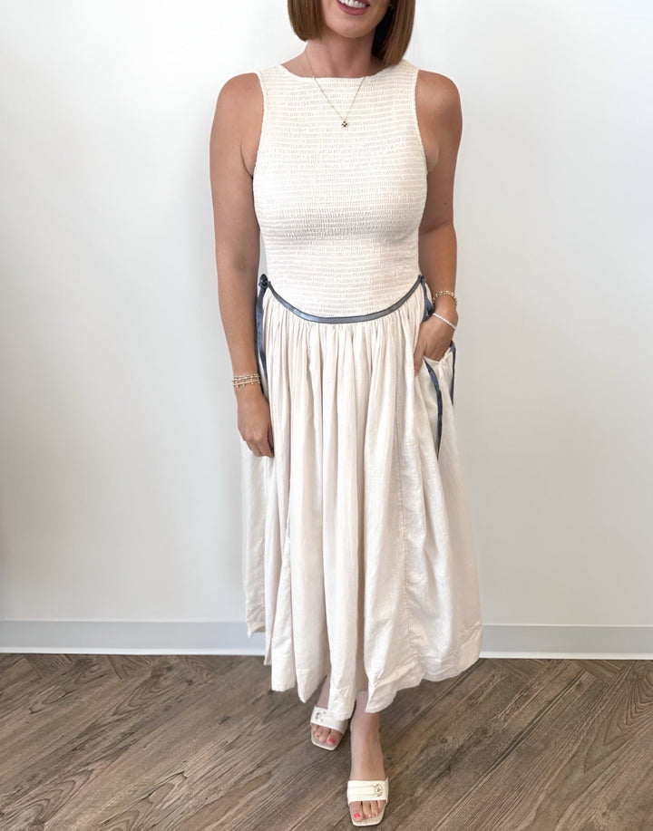 Danica Midi DressMidi Dress