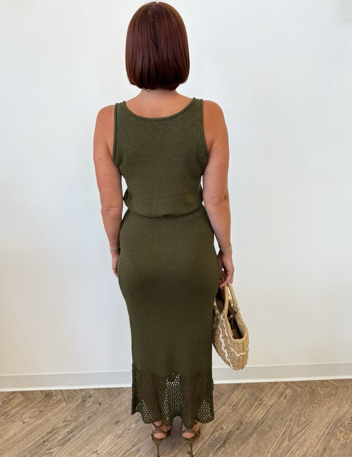 Emrielle Fitted Knit Midi SkirtMidi Skirt