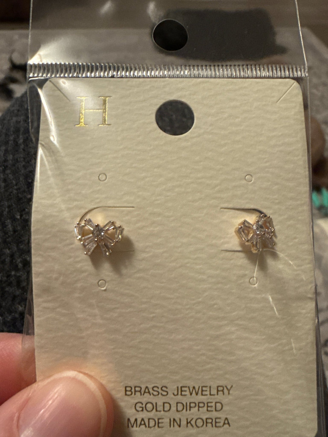 EP51166 Bow Earring