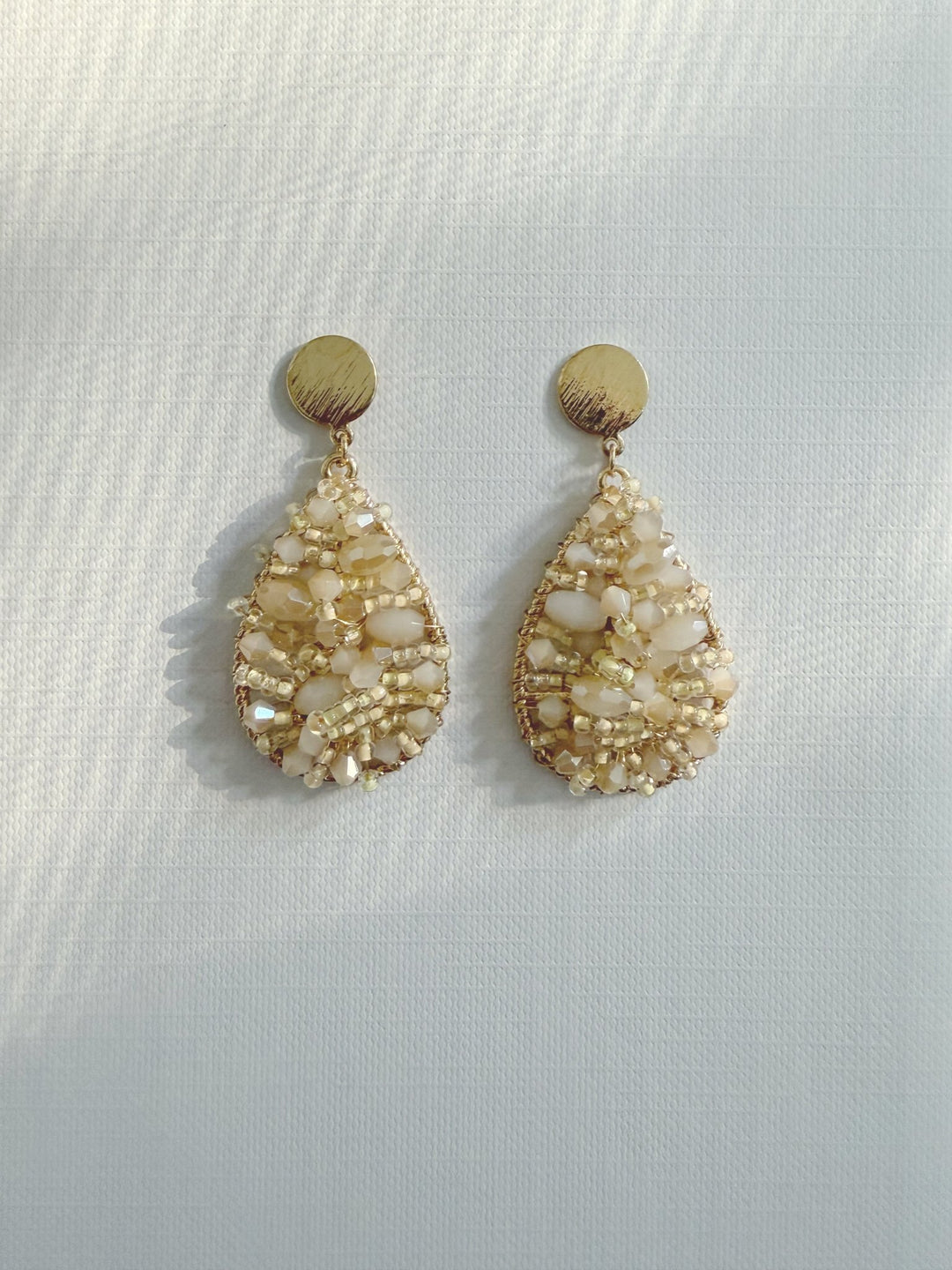 EP52966 Beaded Glass Teardrop Earring