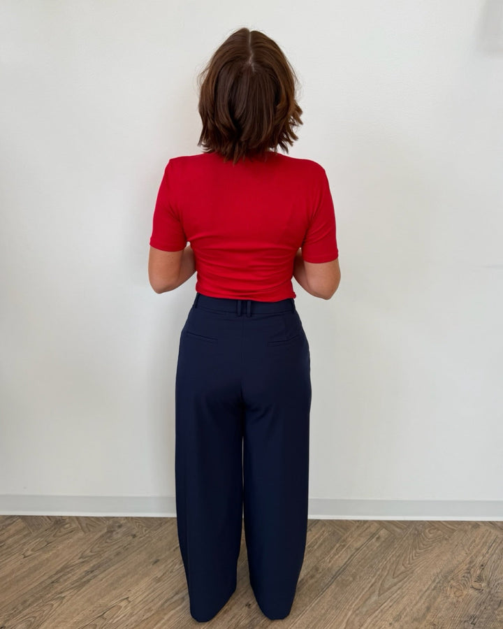 Eva Short Sleeve Ribbed Top with Gold Hardwareshort sleeve top