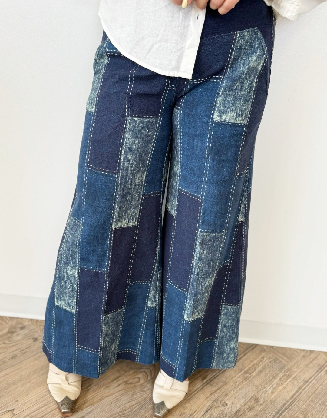 Free People Patches Wide Leg Flared Jeanswide leg jeans