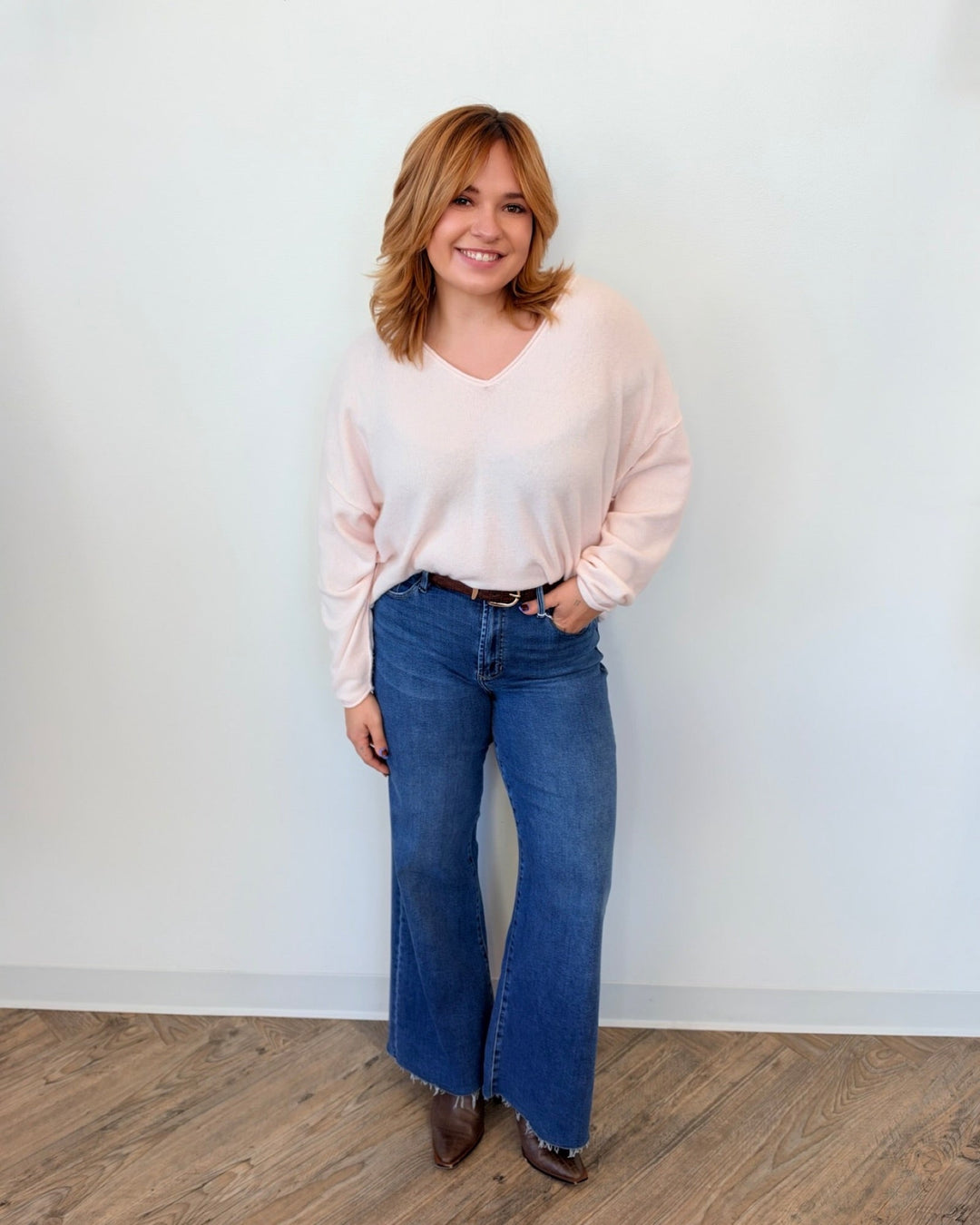 Free People See Me V-Neck Pulloverlong sleeve knit