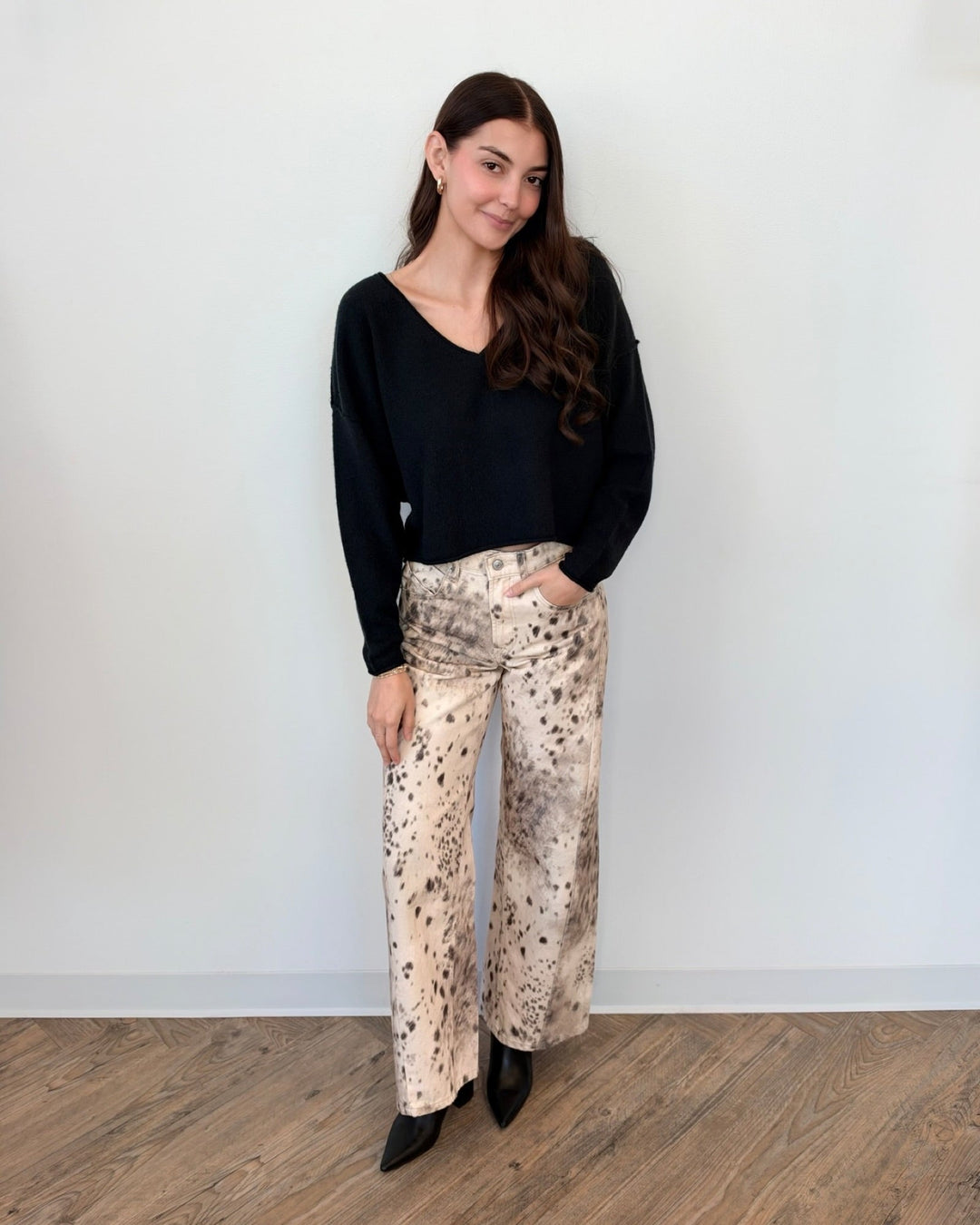 Free People See Me V-Neck Pulloverlong sleeve knit