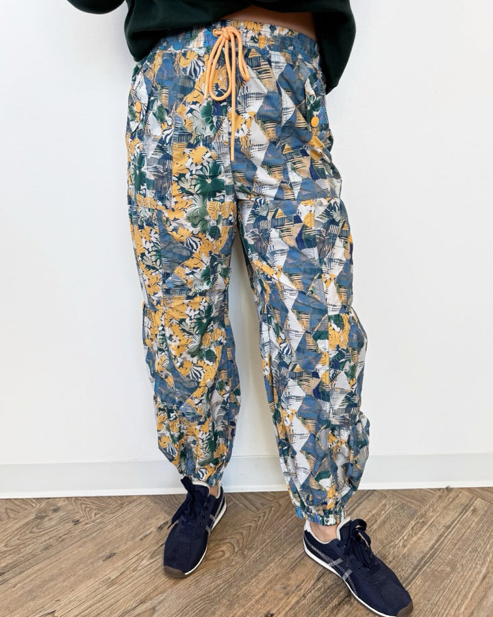 Free People Set Me Free Printed PantAthletic Pant