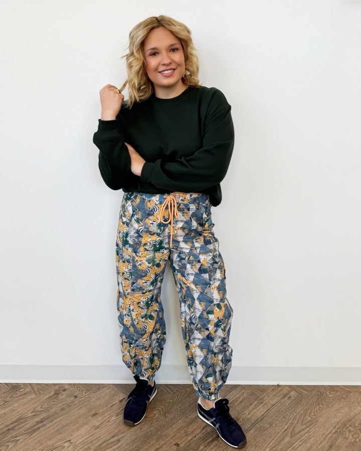 Free People Set Me Free Printed PantAthletic Pant