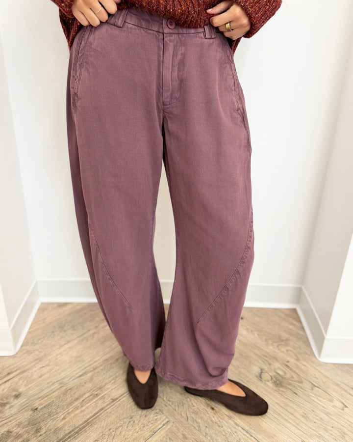 Free People Spotlight Washed Barrel Legbarrel jeans