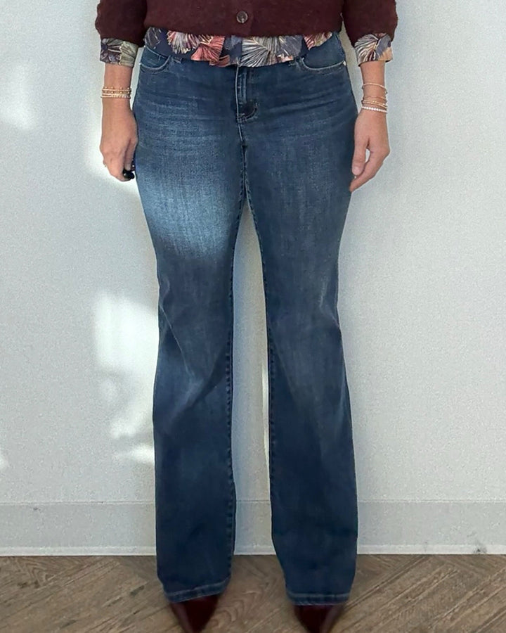 Fulton 34" Mid Rise Flare JeanLM4390FWA