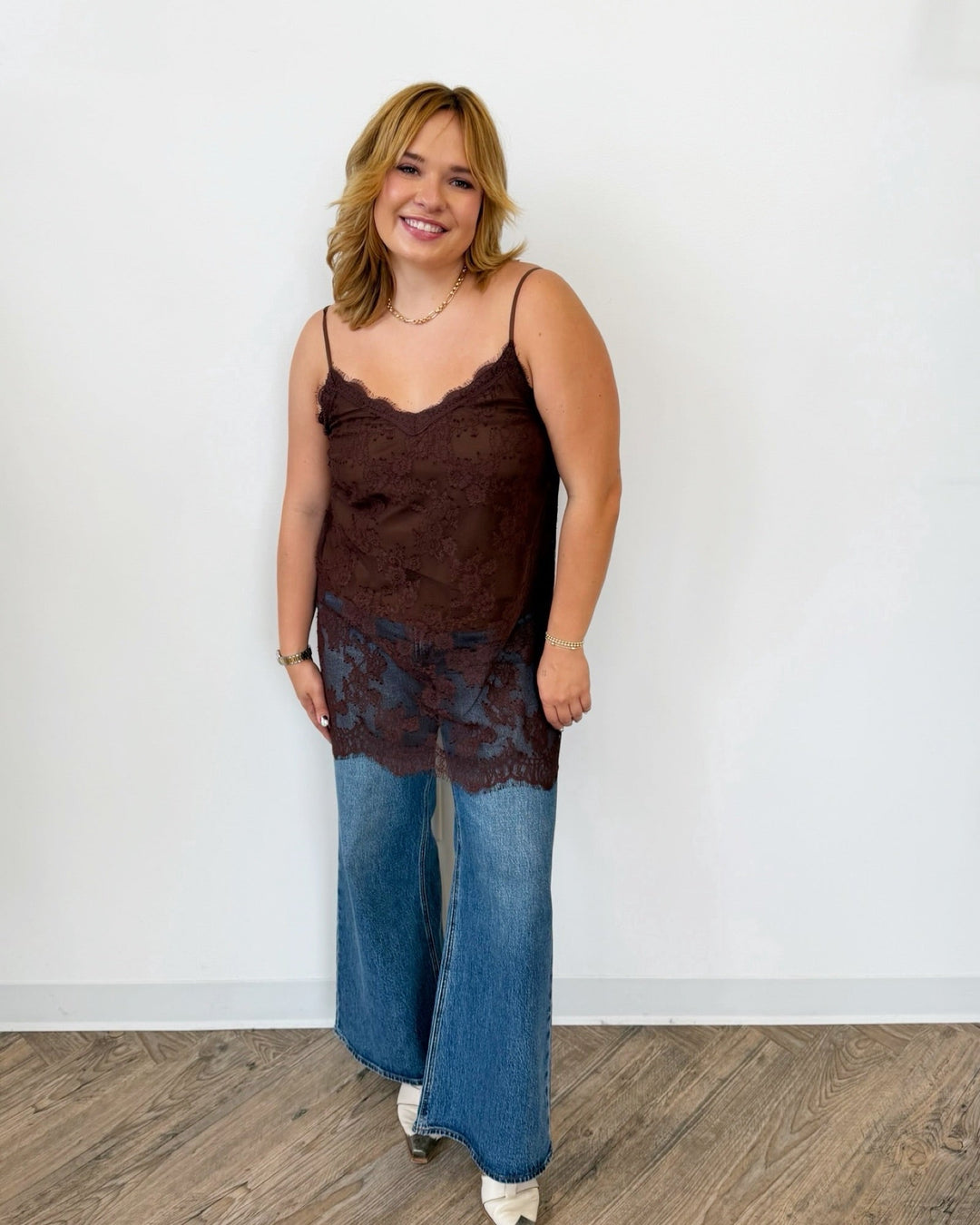 Gabrielle Long Lace Topsleeveless top