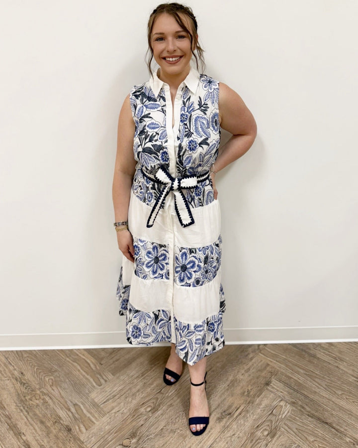 Ganna Embroidered Sleeveless Dressdress