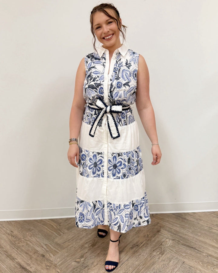 Ganna Embroidered Sleeveless Dressdress