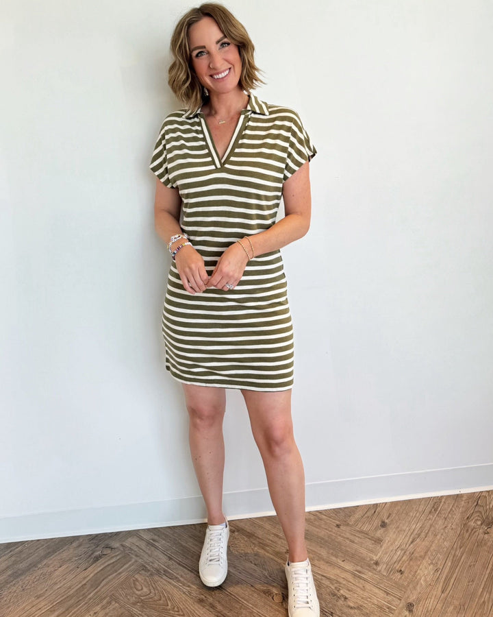Gili T-Shirt Collared DressDress