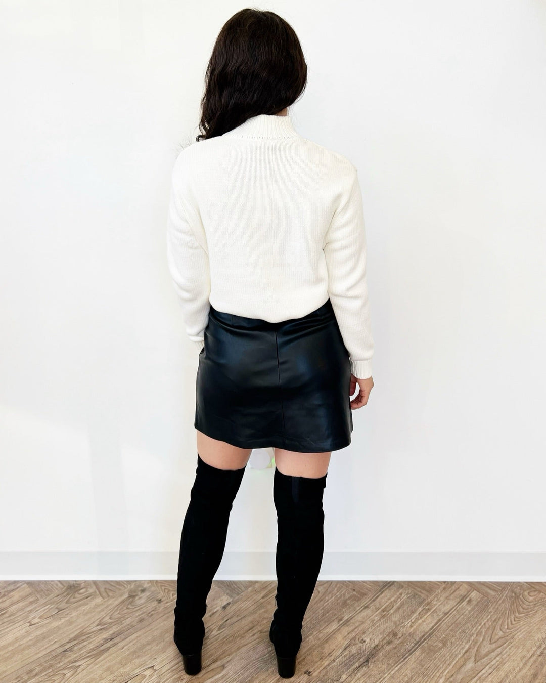 Halle Faux Leather Mini skirtmini skirt