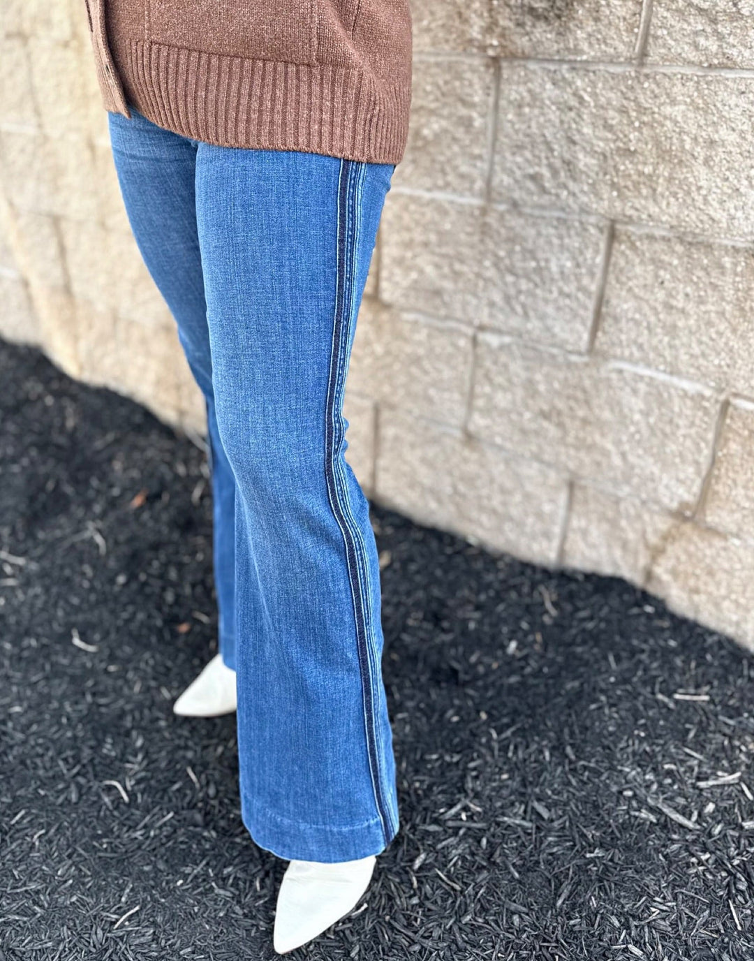 Imogen Bootcut with Stripe Side TrimLM4368CH4