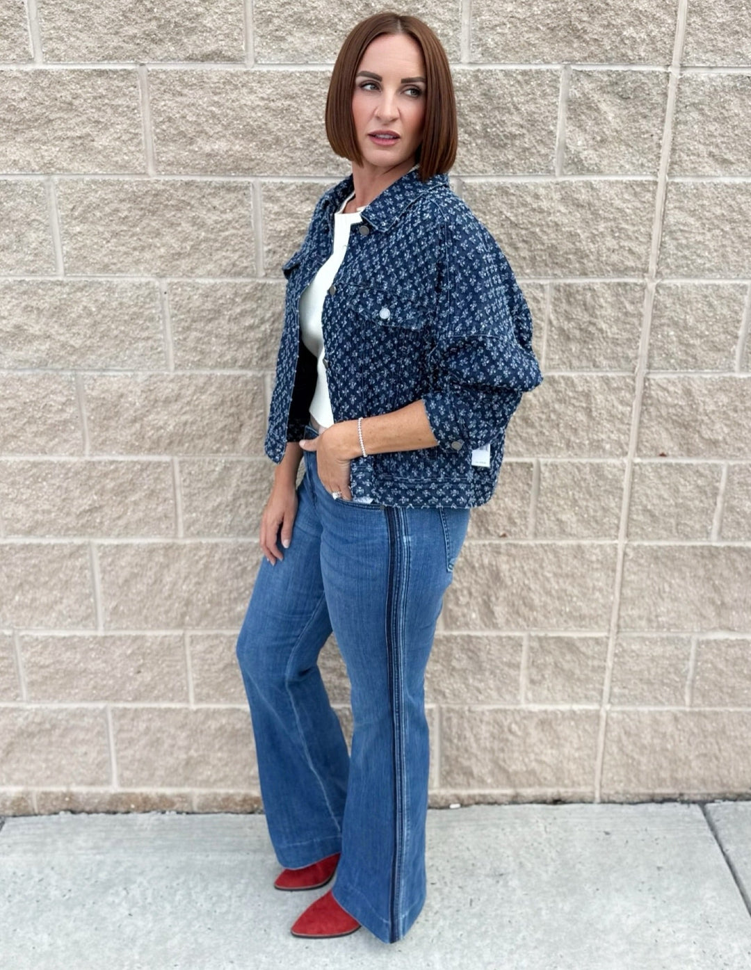 Imogen Bootcut with Stripe Side TrimLM4368CH4