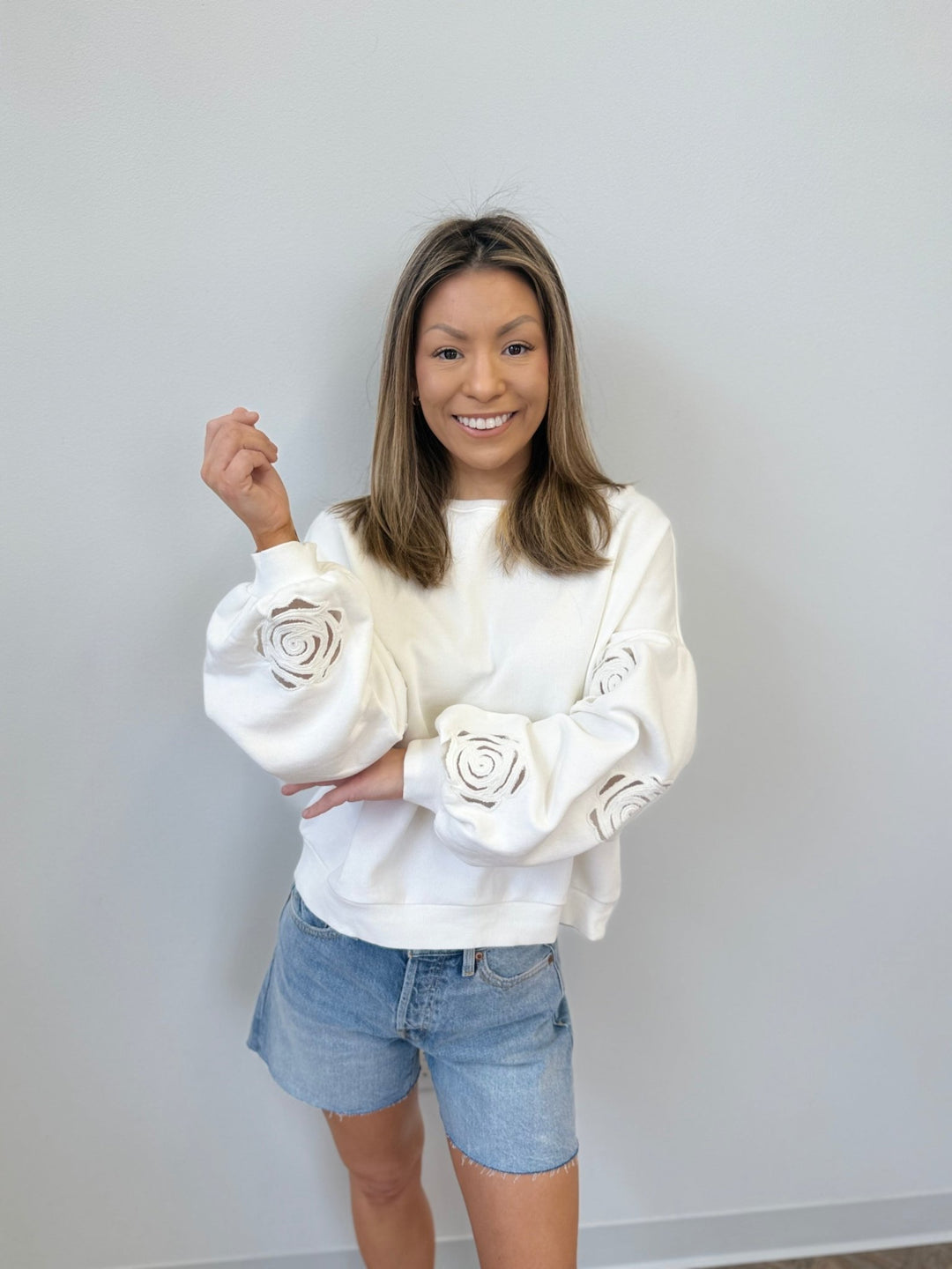 Jackie Pullover with Rose Embroiderypullover