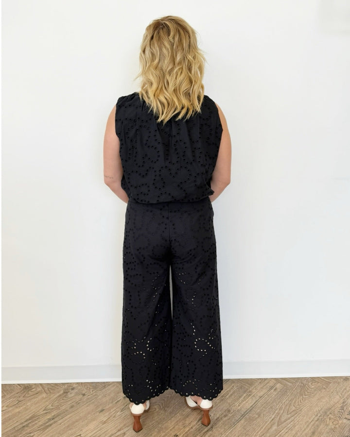 Jane Eyelet Wide Leg Pull on Pantwide leg pant