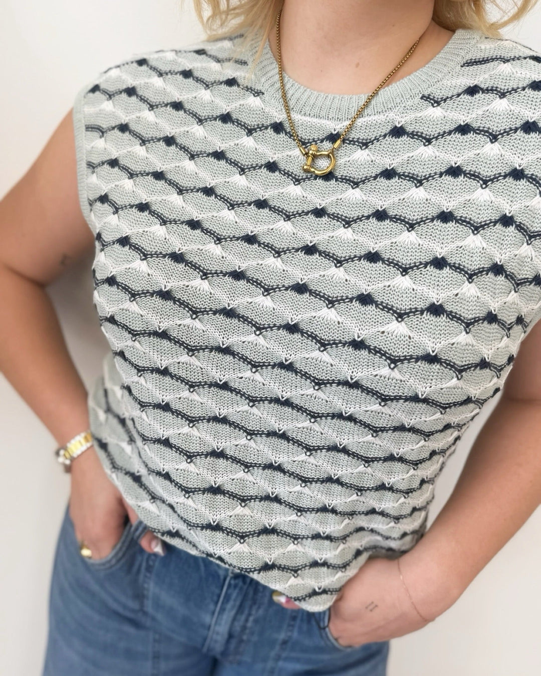 Karina Short Sleeve Knit Topshort sleeve knit