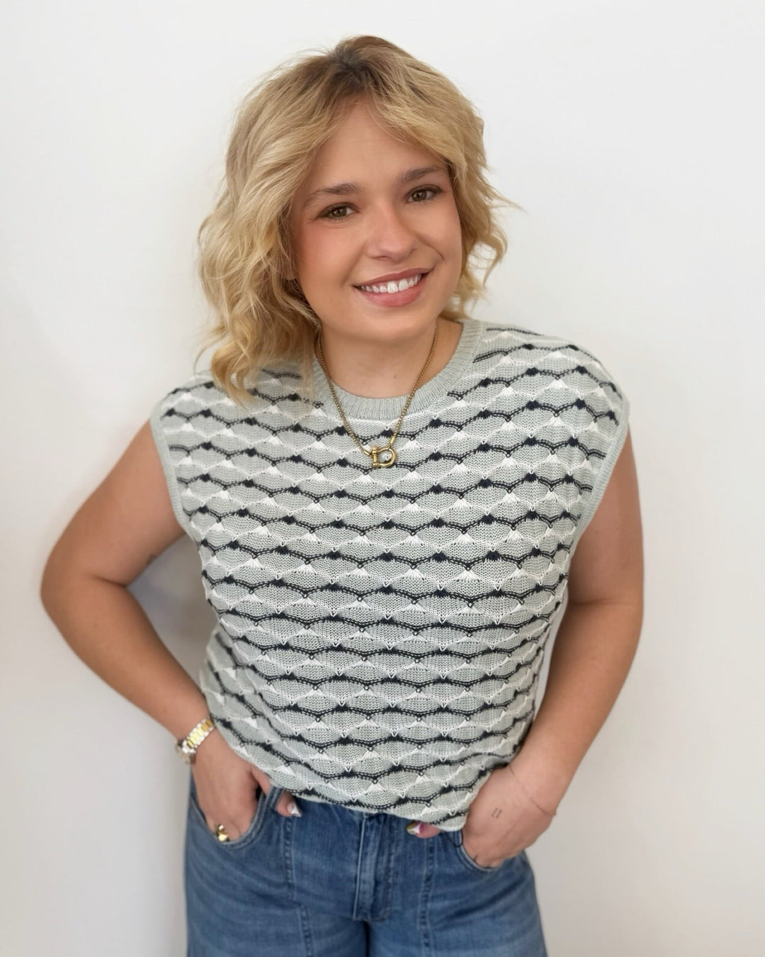 Karina Short Sleeve Knit Topshort sleeve knit