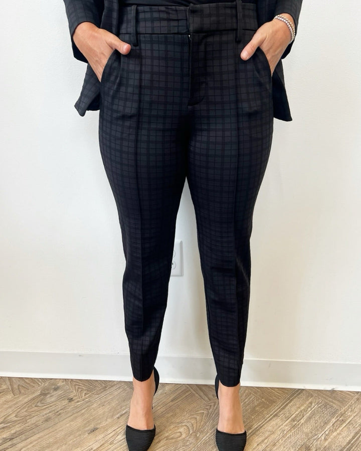 Kassidy Slim Trouser with 28" InseamLM5709C86