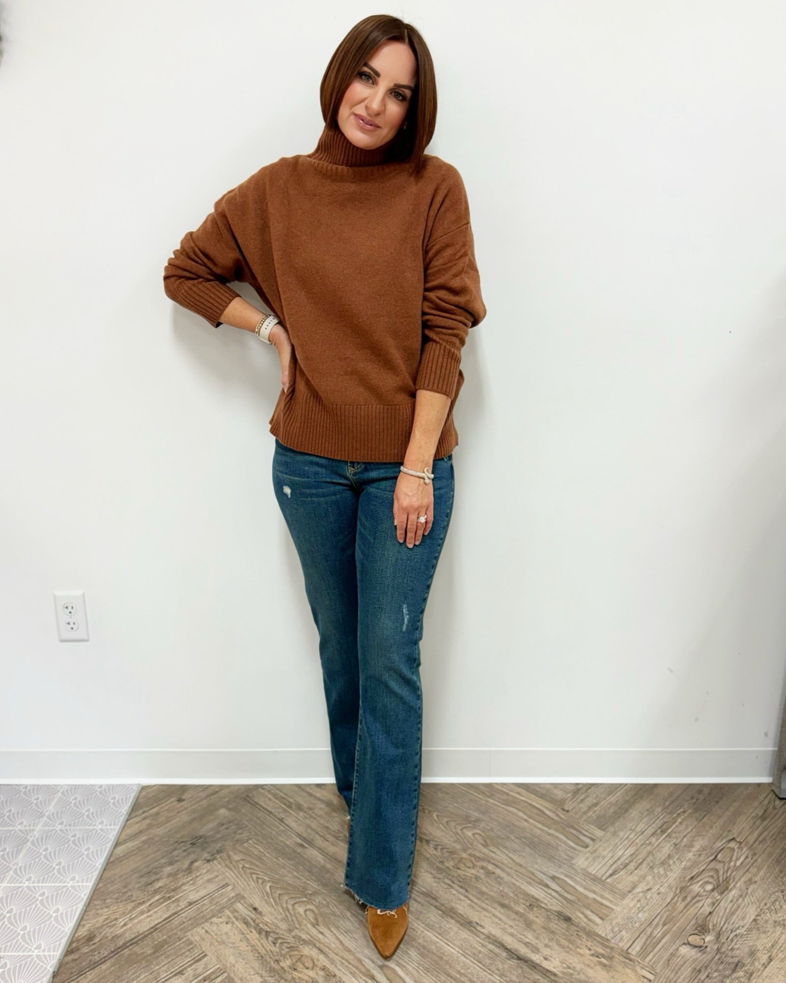 Kemena Relaxed Mock Neck Knit SweaterKNIT SWEATER