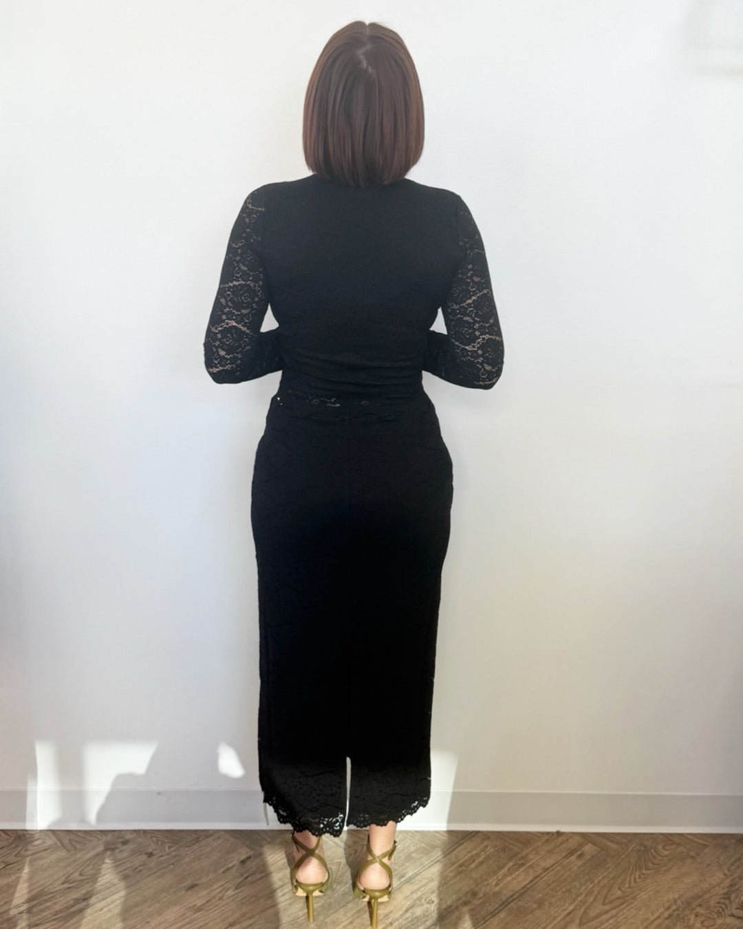 Kourtney Cropped Lace Top