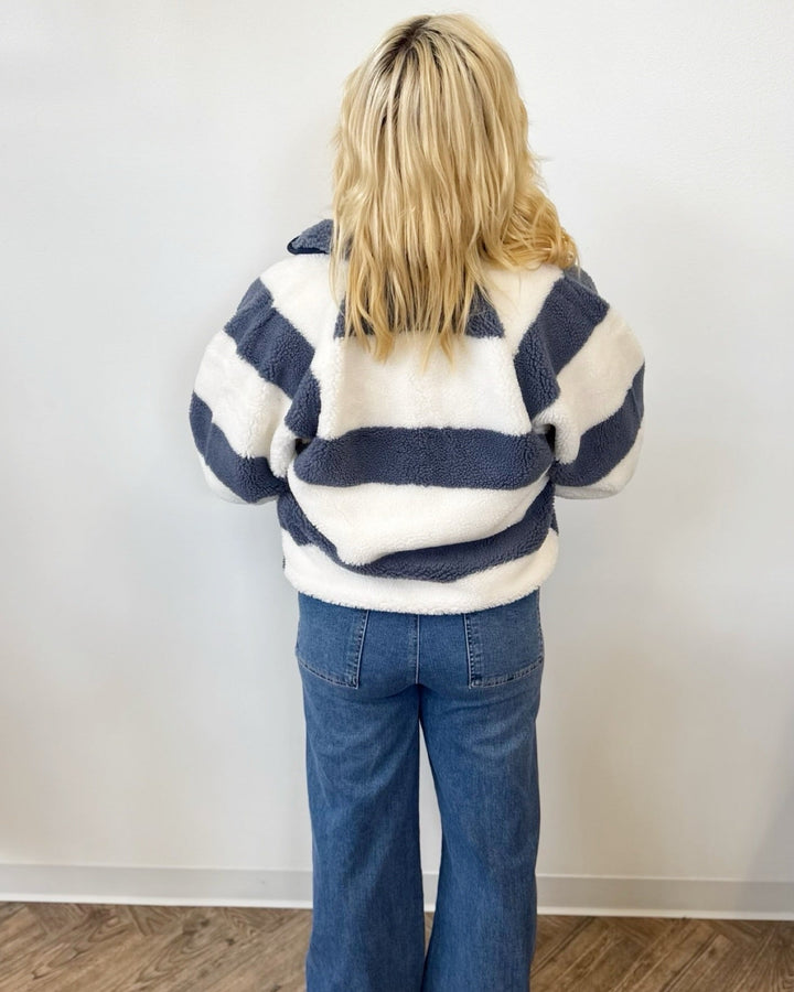 Lilah Printed Fleece Jacketjacket