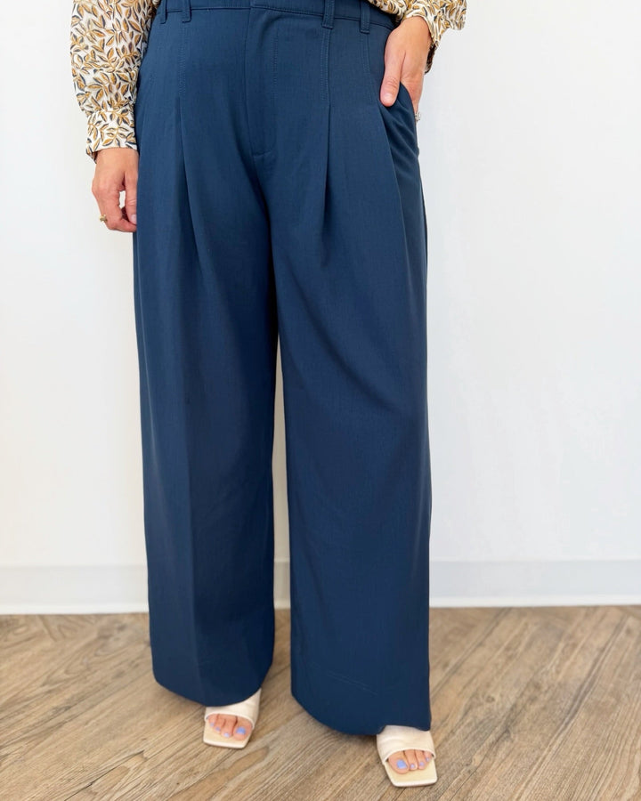 Liverpool High Rise Pleated Wide Leg TrouserLM7B37TS39