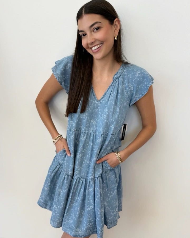 Liverpool Tiered Flutter Sleeve DressLM8A90TLQ