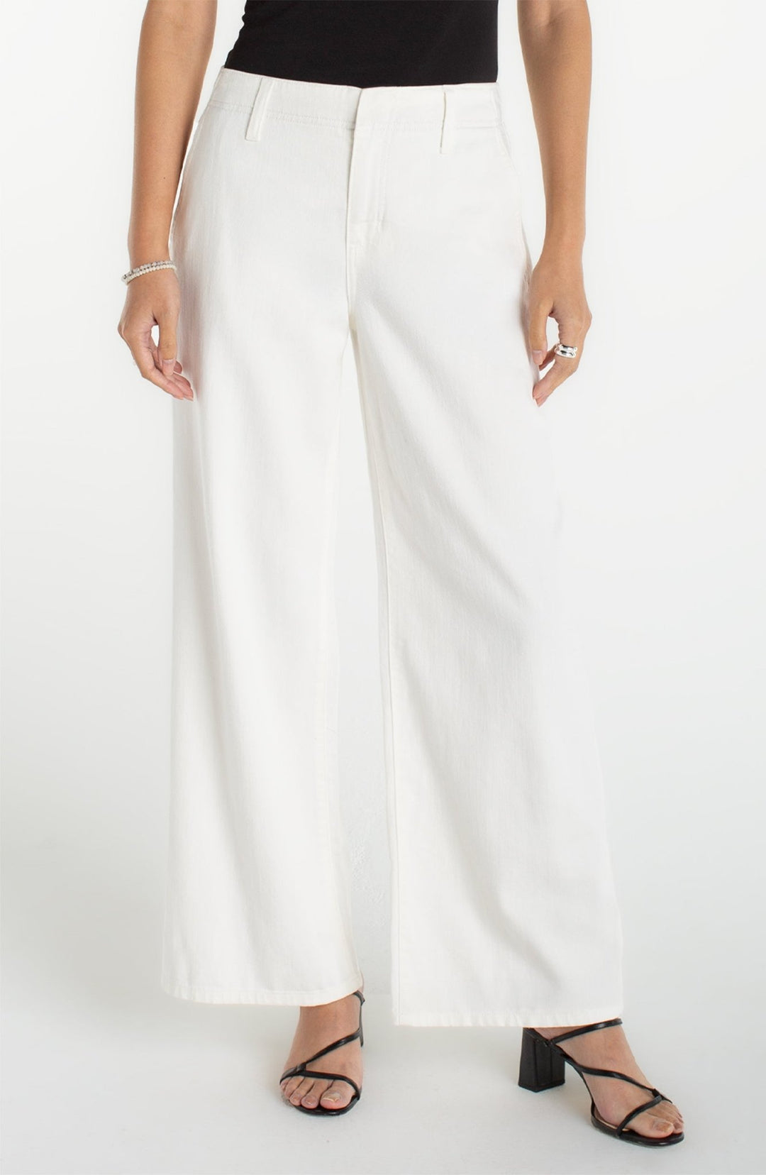 Liverpool Weekender Wide Leg Pant with 30" InseamLM7B01WA1