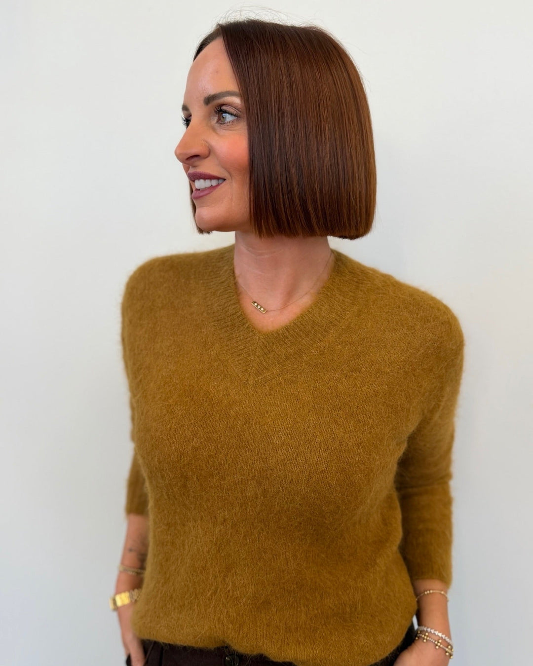 Marine Layer Suri Alpaca V-Neck Sweaterlong sleeve knit