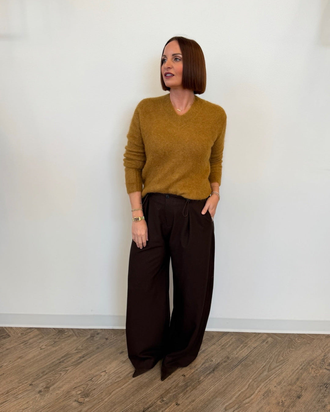 Marine Layer Suri Alpaca V-Neck Sweaterlong sleeve knit