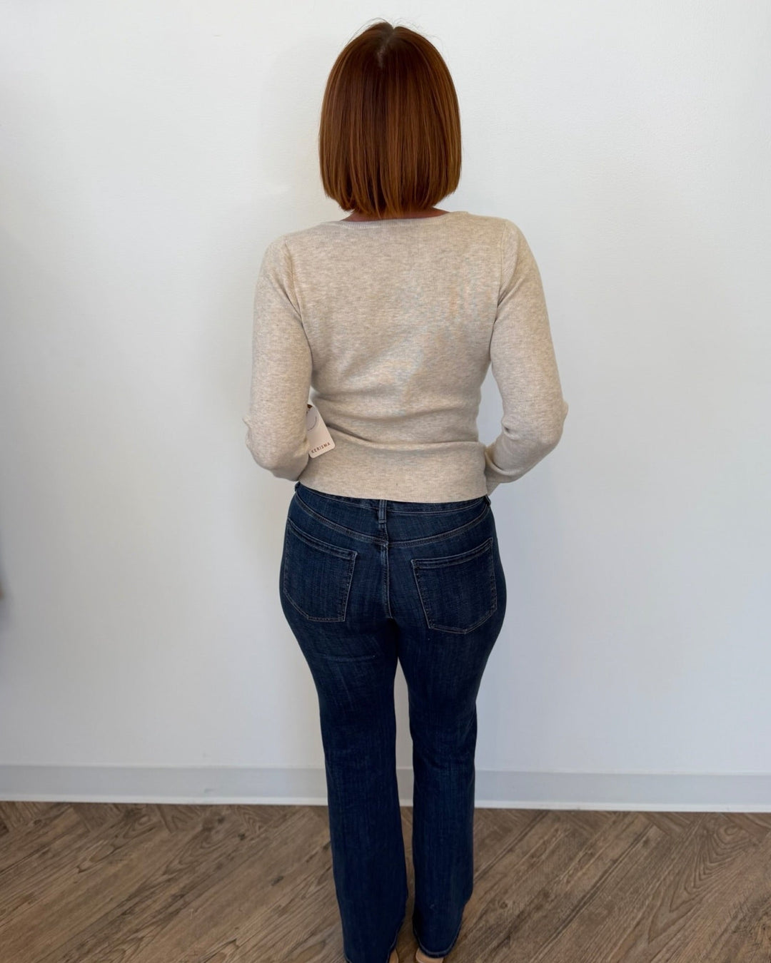 Millie Long Sleeve V Neck Knitlong sleeve knit