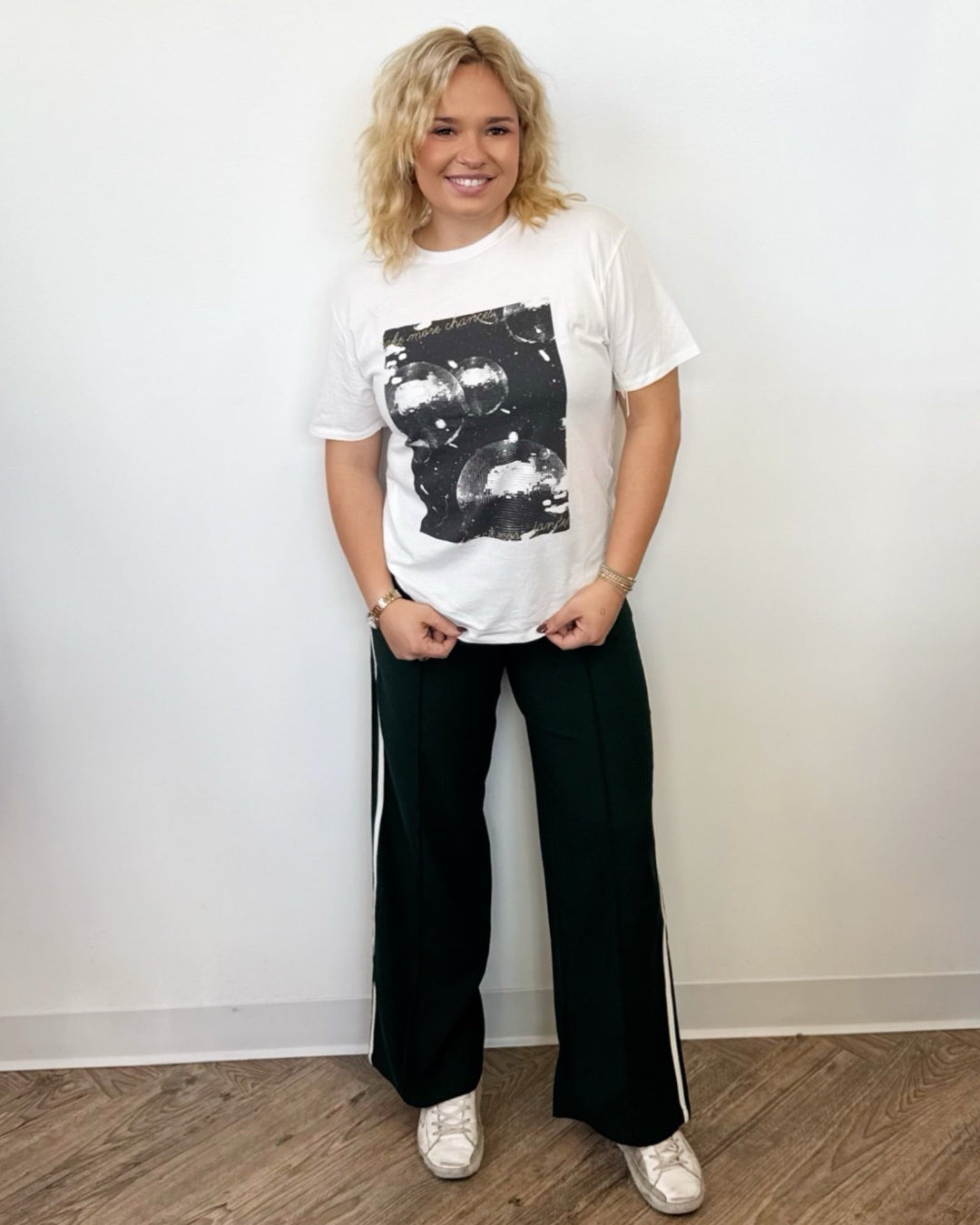 Mona Oversized Graphic TeeGraphic Tee