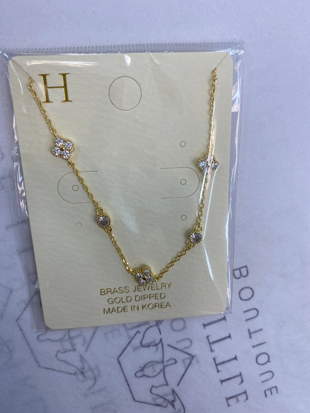 NN83875 Multi Clover Linked Necklace