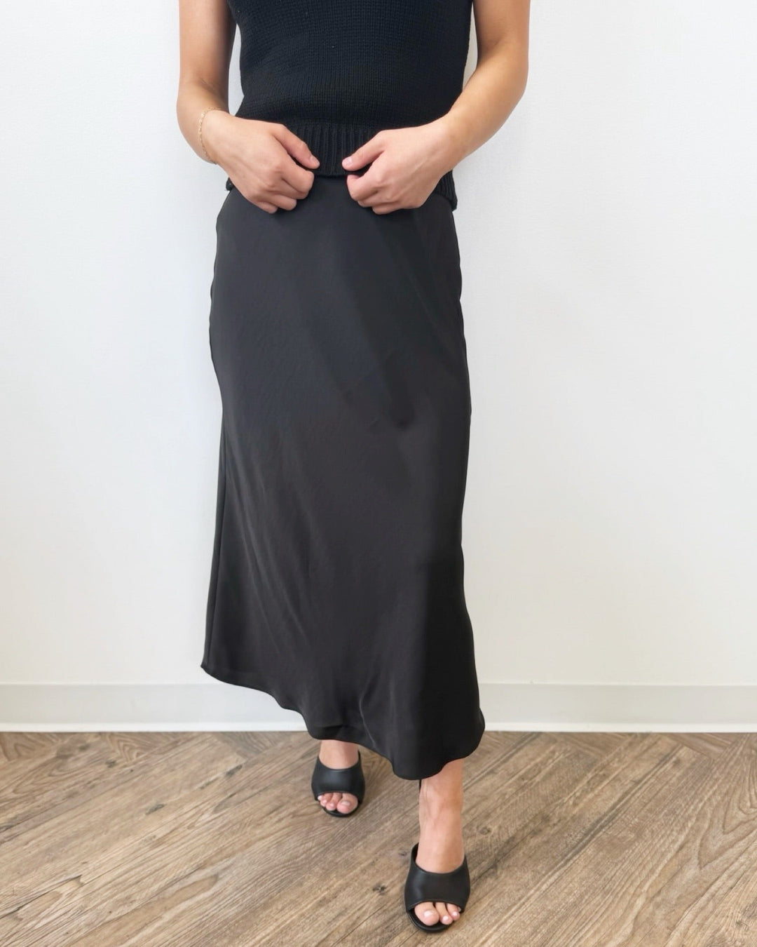 Olivia Satin Midi Slip SkirtMidi Skirt