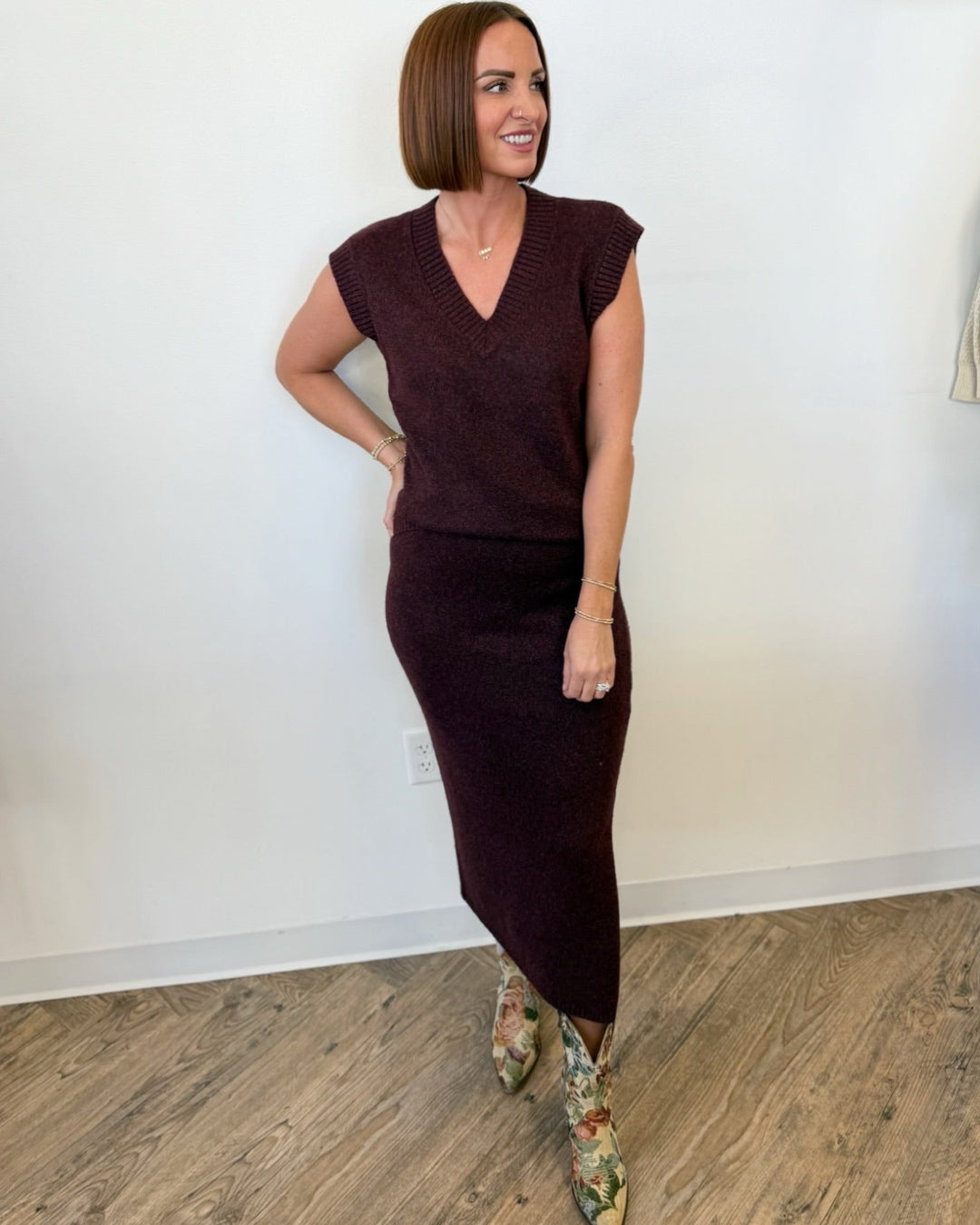 Rosina Pull on Knit Midi SkirtMidi Skirt