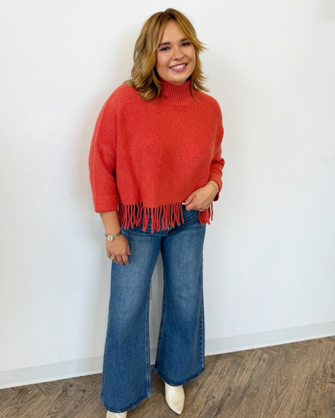 Sachi Long Sleeve Sweater with Fringe Hemlinelong sleeve knit